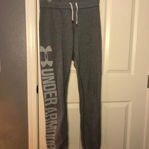 UNDER ARMOR SWEATPANTS